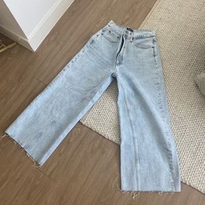 Abercrombie ultra high rise crop wide leg jeans